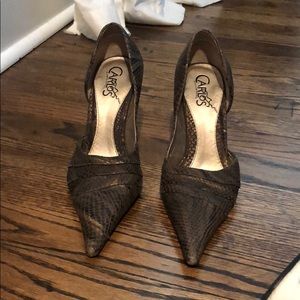 Carlos Santana heels